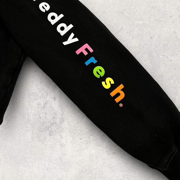 ★ Teddy Fresh Rainbow Letter Black Hoodie ★ - Picture 2 of 7